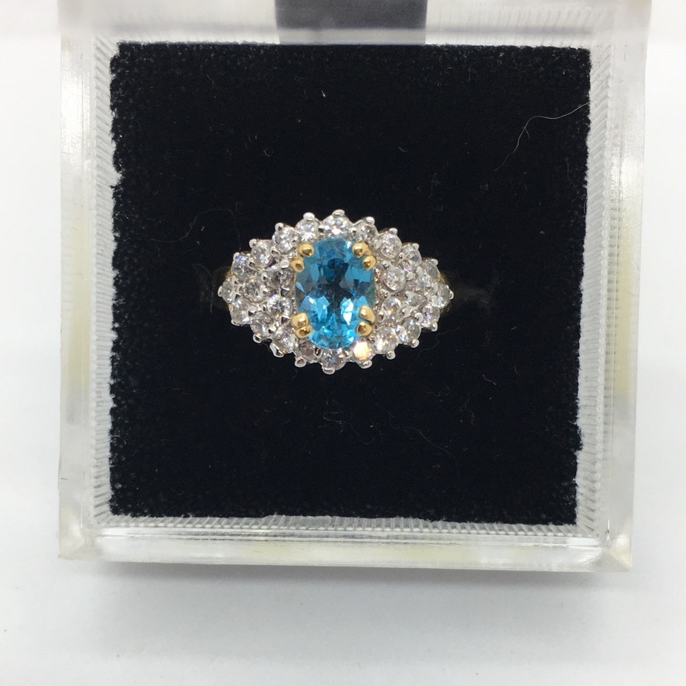 Costume ring
